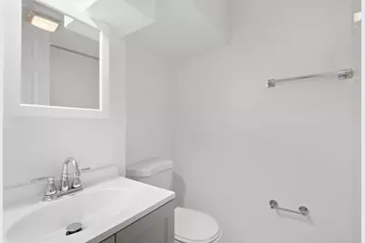 1144 N Austin Boulevard #1, Oak Park, IL 60302 - Photo 10