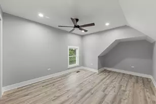 7600 W 60th St, Summit, IL 60501 - Photo 16