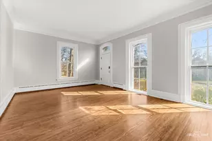 212 Arbor Ave, West Chicago, IL 60185 - Photo 2