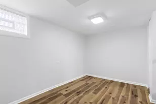 8824 Robin Dr, Des Plaines, IL 60016 - Photo 16