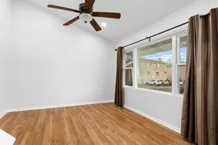 8824 Robin Dr, Des Plaines, IL 60016 - Photo 8