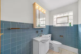 5728 N McVicker Ave, Chicago, IL 60646 - Photo 8