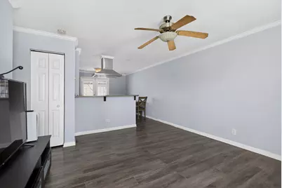 196 Hadleigh Road, Bolingbrook, IL 60440 - Photo 2