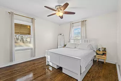 9301 S 54th Court, Oak Lawn, IL 60453 - Photo 18