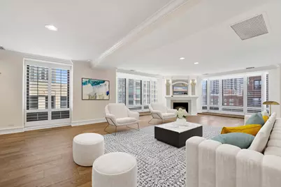 40 E Delaware Place #1701, Chicago, IL 60611 - Photo 4