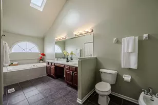 2805 Clara Ave, Aurora, IL 60502 - Photo 22