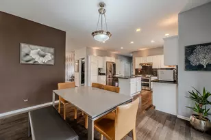 2805 Clara Ave, Aurora, IL 60502 - Photo 12