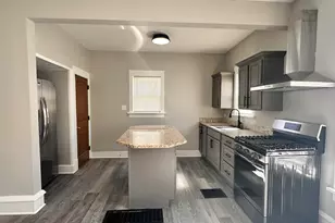 905 N Jackson St, Streator, IL 61364 - Photo 6