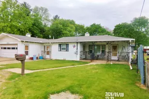 310 Martin Rd, Rock Falls, IL 61071 - Photo 10