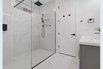 5824 N Lincoln Avenue #GN, Chicago, IL 60659 - Photo 12