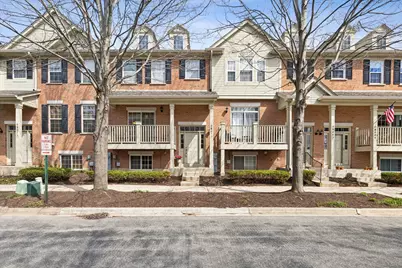 77 Lee Court, Winfield, IL 60190 - Photo 1