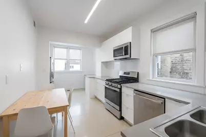 4810 W Strong Avenue #2, Chicago, IL 60630 - Photo 6