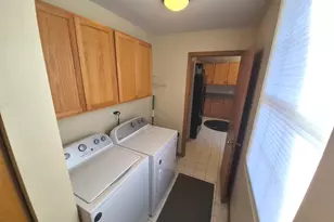 6571 Pine Lake Dr, Tinley Park, IL 60477 - Photo 8