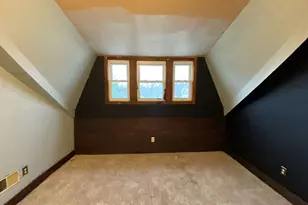 423 Auburn St, Rockford, IL 61103 - Photo 16