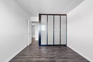 5011 Valley Ln, Streamwood, IL 60107 - Photo 10