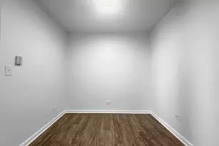 5011 Valley Ln, Streamwood, IL 60107 - Photo 6