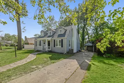 418 Cedar Street, Centralia, IL 62801 - Photo 8