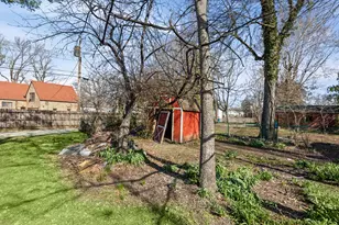 418 Cedar St, Centralia, IL 62801 - Photo 8