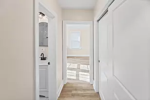 418 Cedar St, Centralia, IL 62801 - Photo 24