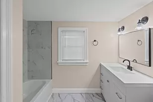 418 Cedar St, Centralia, IL 62801 - Photo 42