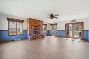 2594 E 1069th Rd, Ottawa, IL 61350 - Photo 22