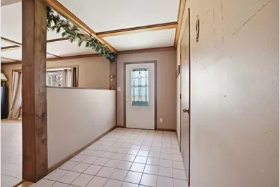2594 E 1069th Road, Ottawa, IL 61350 - Photo 4
