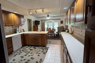 1602 S Eugene Ln, Marion, IL 62959 - Photo 30