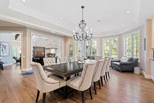 3102 White Oak Ln, Oak Brook, IL 60523 - Photo 12