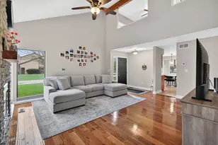 1229 Lakewood Dr, Morris, IL 60450 - Photo 8