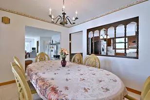 322 S Walnut St, Bensenville, IL 60106 - Photo 6