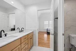 [Address not provided], Westmont, IL 60559 - Photo 26