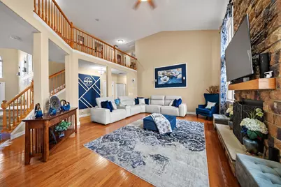 443 Glover Drive, North Aurora, IL 60542 - Photo 2