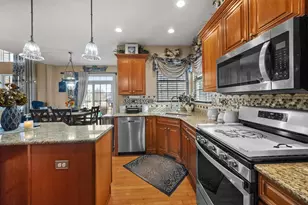 443 Glover Dr, North Aurora, IL 60542 - Photo 12