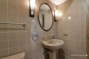 1191 Hunters Ln, Libertyville, IL 60048 - Photo 16