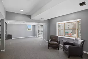 23203 N Prairie Ln, Lincolnshire, IL 60069 - Photo 2