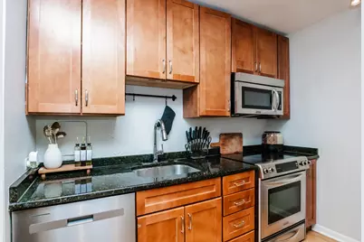 535 N Michigan Avenue #407, Chicago, IL 60611 - Photo 2