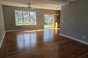 4 Joseph Ct, Midlothian, IL 60445 - Photo 4