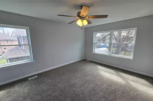 4 Joseph Ct, Midlothian, IL 60445 - Photo 30