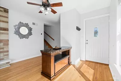 114 N Salem Avenue, Arlington Heights, IL 60005 - Photo 2