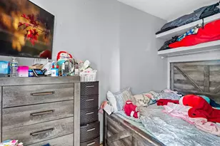 1314 W 18th Pl, Chicago, IL 60608 - Photo 22