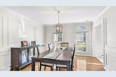 2549 River Woods Drive, Naperville, IL 60565 - Photo 4