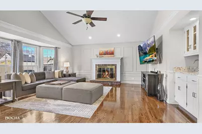 2549 River Woods Drive, Naperville, IL 60565 - Photo 8