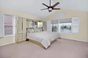 1108 Oxford Ct, Oakbrook Terrace, IL 60181 - Photo 20