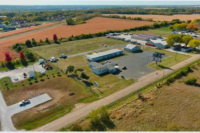 1592 N 30th Road #3, Ottawa, IL 61350 - Photo 4