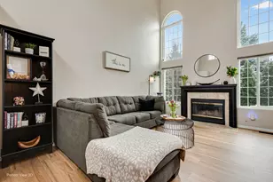 1860 Tamahawk Ln, Naperville, IL 60564 - Photo 2