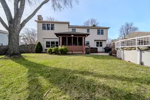 2413 Flambeau Dr, Naperville, IL 60564 - Photo 52