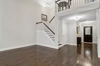 659 N Walden Drive, Palatine, IL 60067 - Photo 4