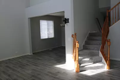 801 Parkside Lane, Yorkville, IL 60560 - Photo 4