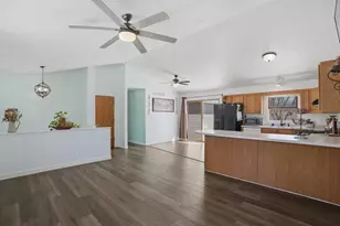 114 Galahad Ct, Poplar Grove, IL 61065 - Photo 6