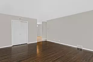 10630 W Cermak Rd, Westchester, IL 60154 - Photo 8